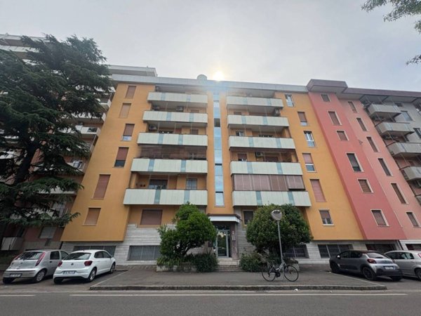 appartamento in vendita a Brescia in zona Volta