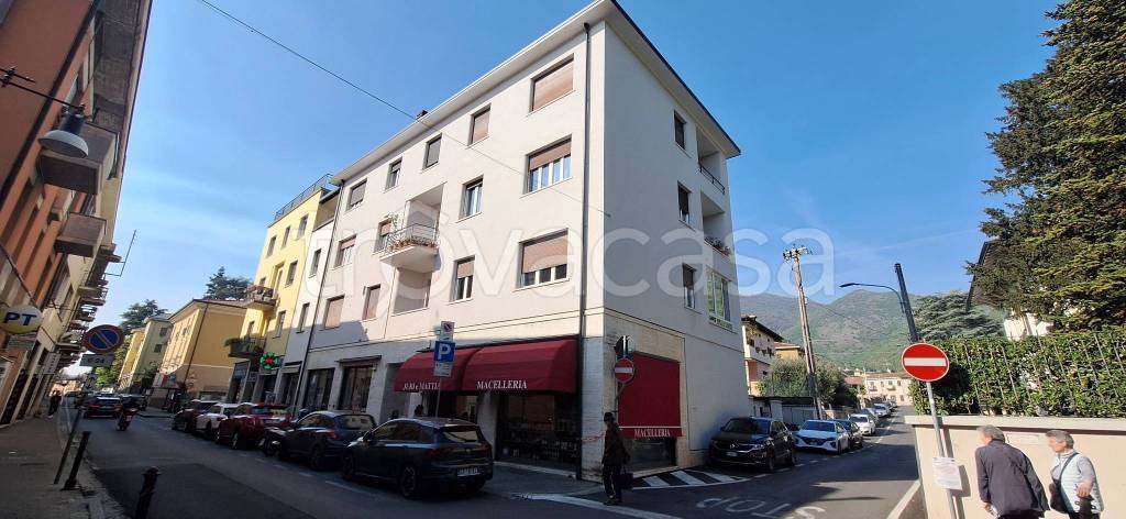 appartamento in vendita a Brescia in zona Sant'Eufemia