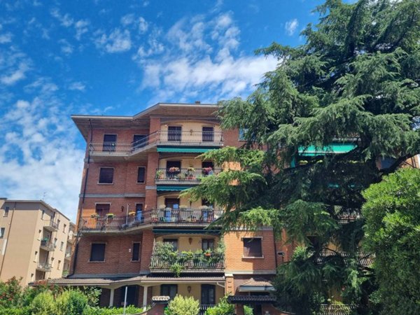 appartamento in vendita a Brescia in zona Crocifissa di Rosa
