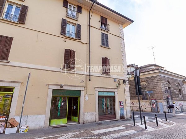 negozio in vendita a Brescia in zona Centro Storico