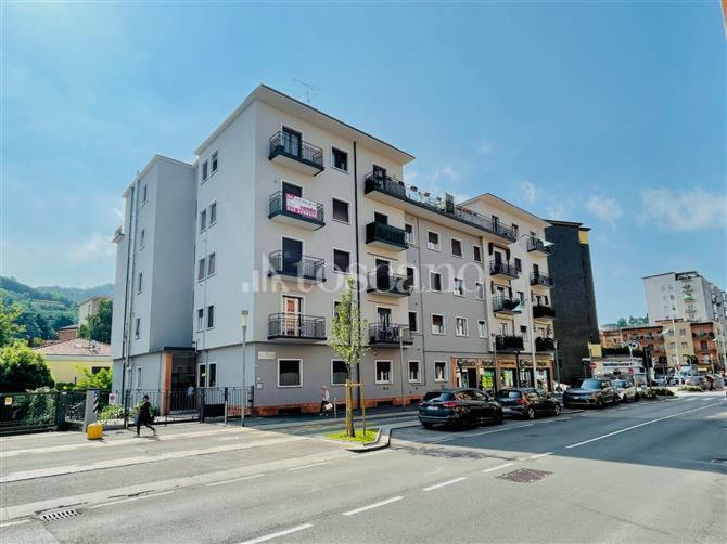 appartamento in vendita a Brescia in zona Crocifissa di Rosa