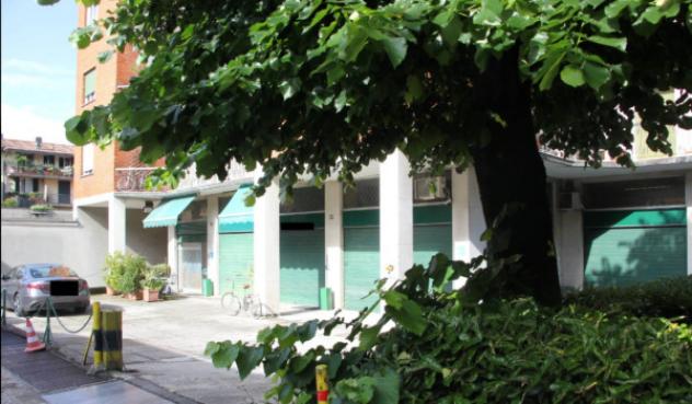 negozio in vendita a Brescia in zona Porta Milano