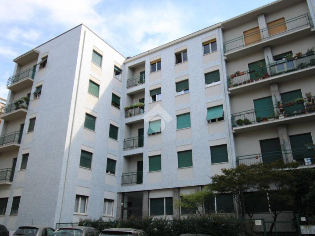 appartamento in vendita a Brescia in zona Mompiano