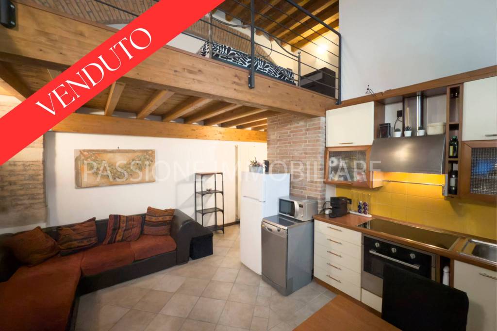 appartamento in vendita a Brescia in zona Centro Storico