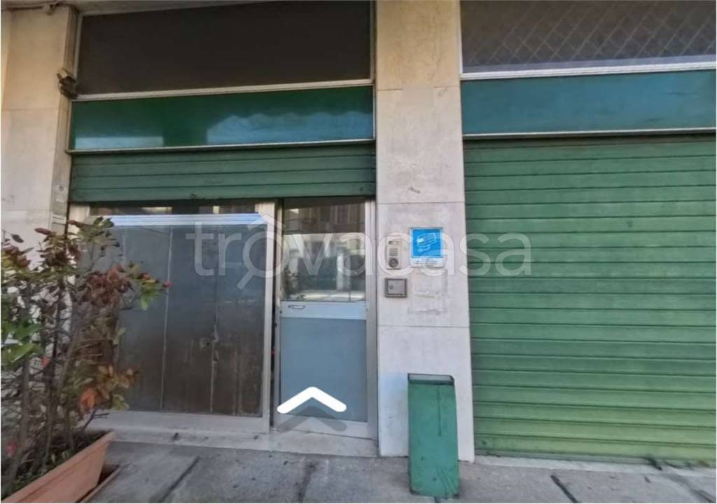 negozio in vendita a Brescia in zona Porta Milano