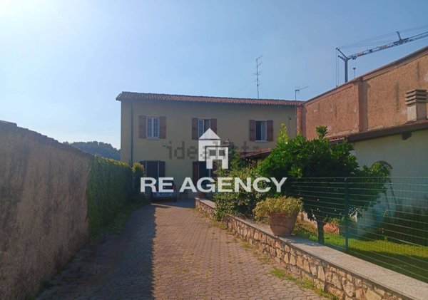 casa indipendente in vendita a Brescia in zona Chiusure