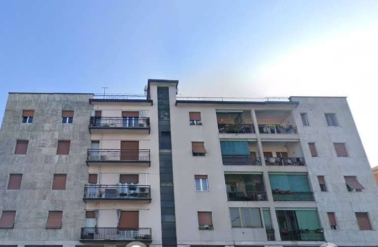 appartamento in vendita a Brescia in zona Volta