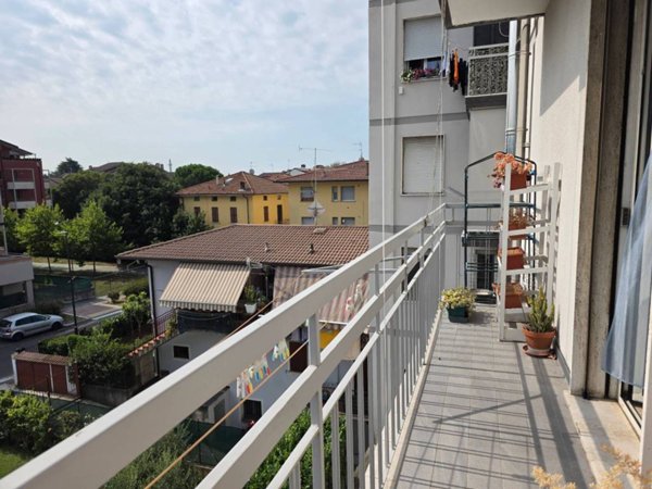 appartamento in vendita a Brescia in zona Fiumicello