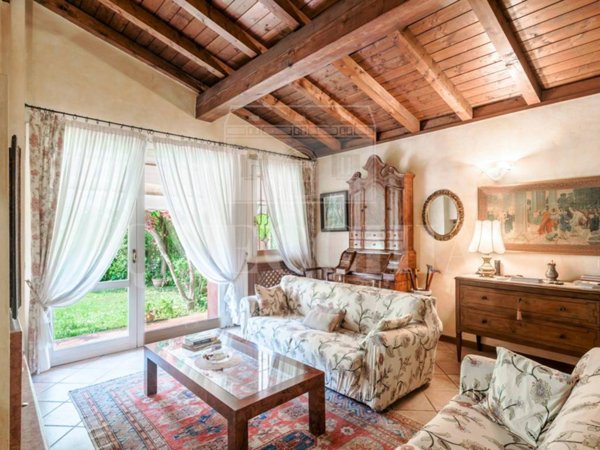 casa indipendente in vendita a Brescia in zona Caionvico