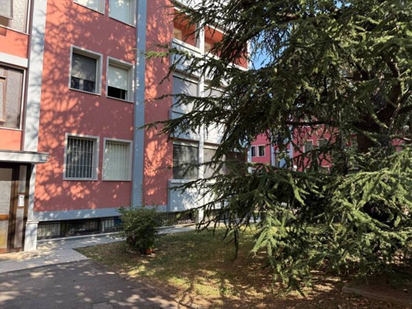 casa indipendente in vendita a Brescia in zona Casazza