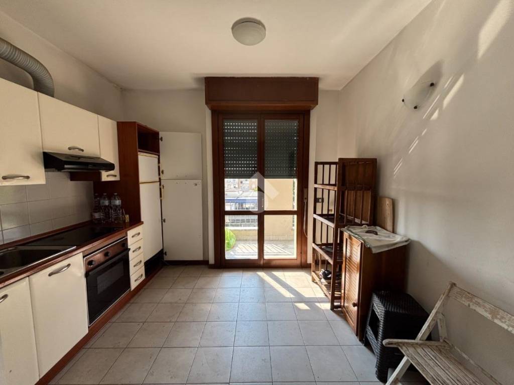 appartamento in vendita a Brescia in zona Quartiere Primo Maggio