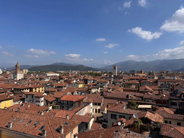 appartamento in vendita a Brescia in zona Centro Storico