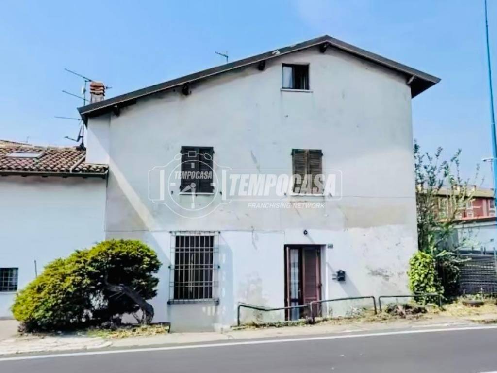 appartamento in vendita a Brescia in zona Crocifissa di Rosa