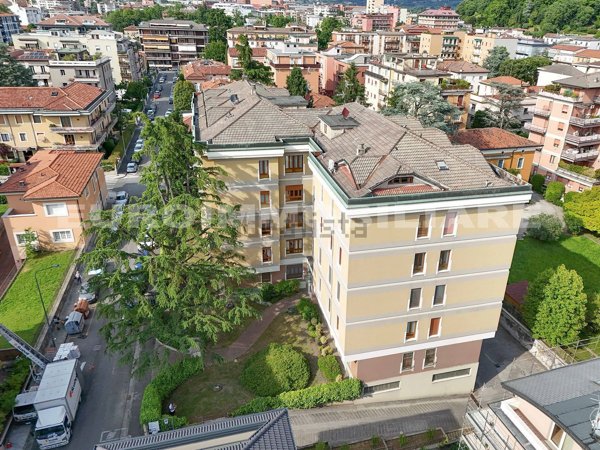 appartamento in vendita a Brescia in zona Crocifissa di Rosa