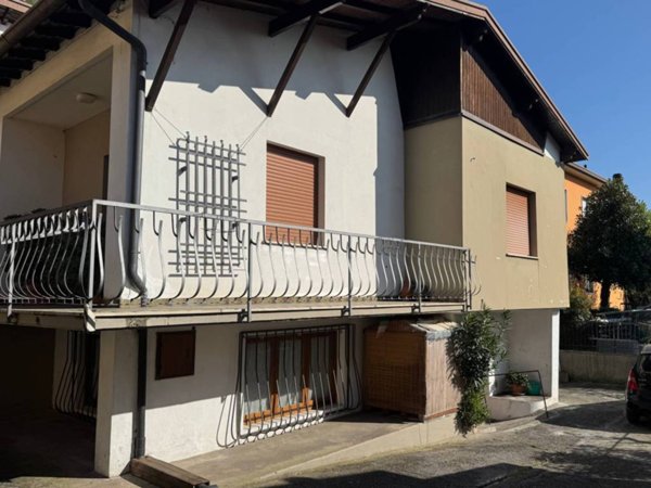 casa indipendente in vendita a Brescia in zona Sant'Eufemia