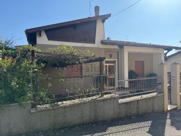casa indipendente in vendita a Brescia in zona Sant'Eufemia