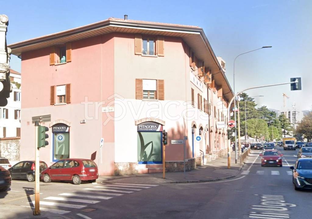 negozio in vendita a Brescia