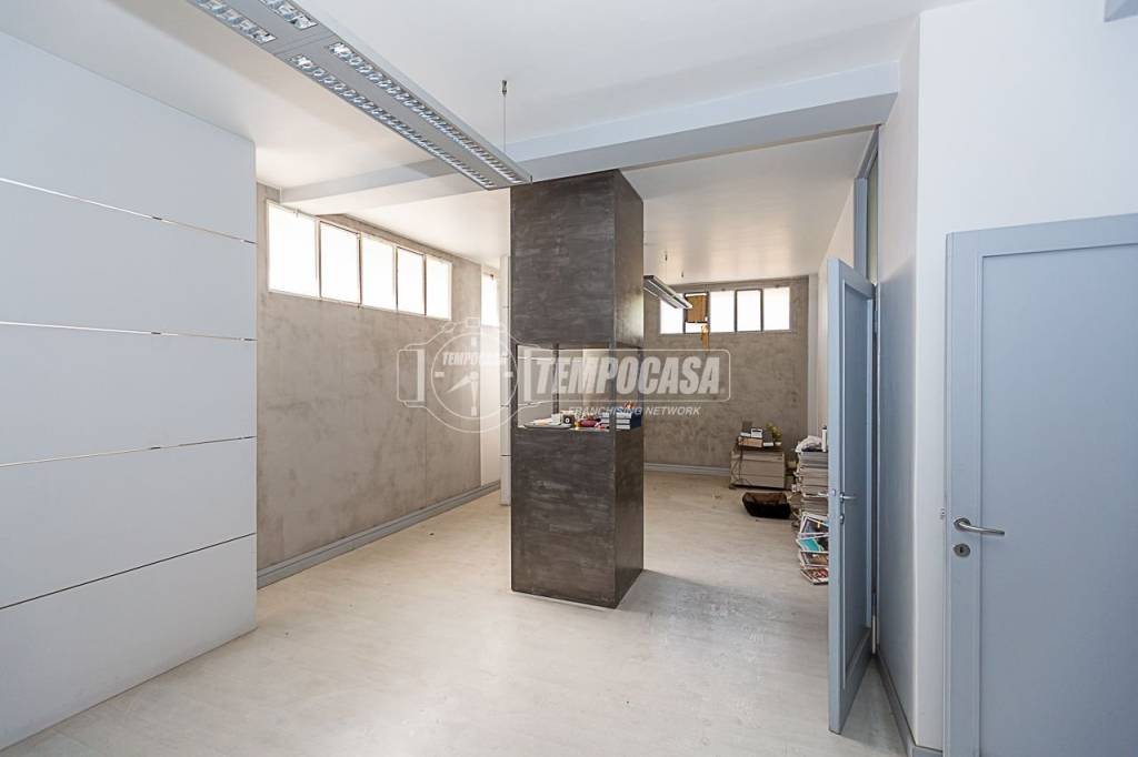 ufficio in vendita a Brescia in zona Centro Storico