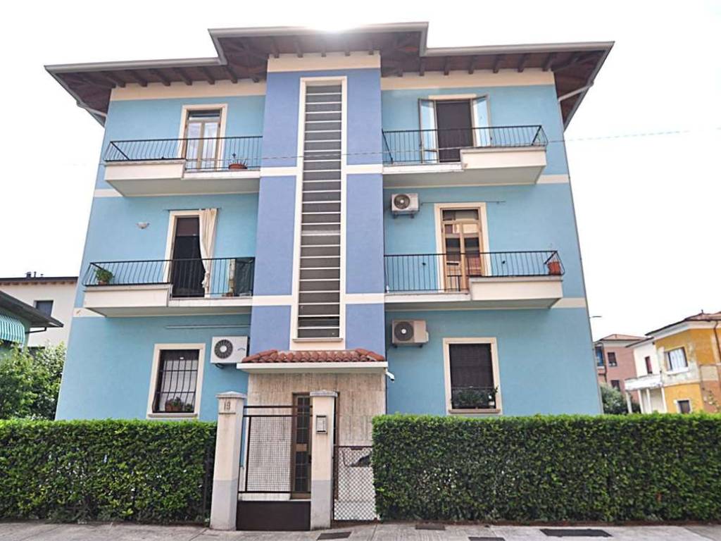 appartamento in vendita a Brescia in zona Volta