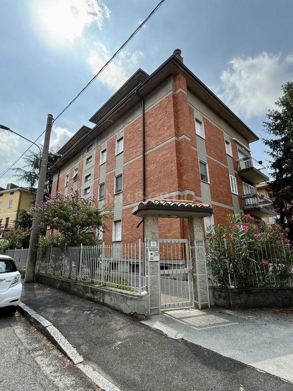 casa indipendente in vendita a Brescia in zona Urago/Mella