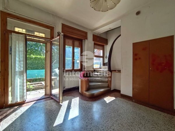 casa indipendente in vendita a Brescia in zona Volta