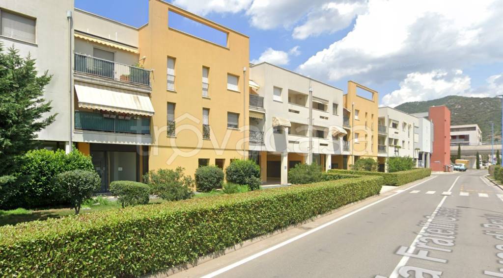 negozio in vendita a Brescia in zona San Polo