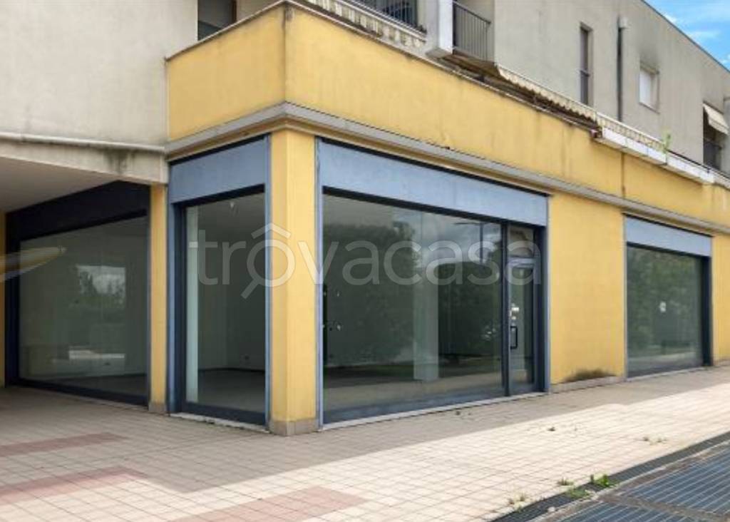 negozio in vendita a Brescia in zona San Polo