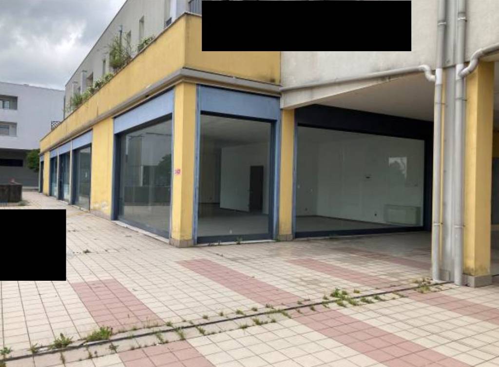 negozio in vendita a Brescia in zona San Polo