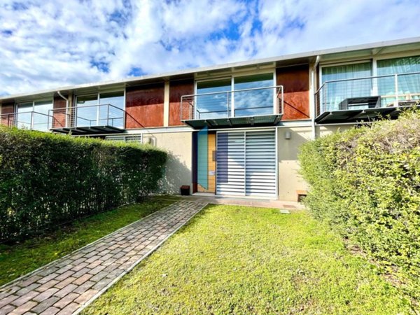casa indipendente in vendita a Brescia in zona Caionvico