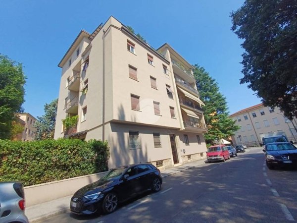 appartamento in vendita a Brescia in zona Chiusure