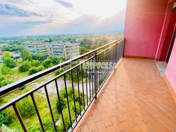 appartamento in vendita a Brescia in zona Quartiere Primo Maggio