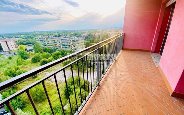 appartamento in vendita a Brescia in zona Quartiere Primo Maggio