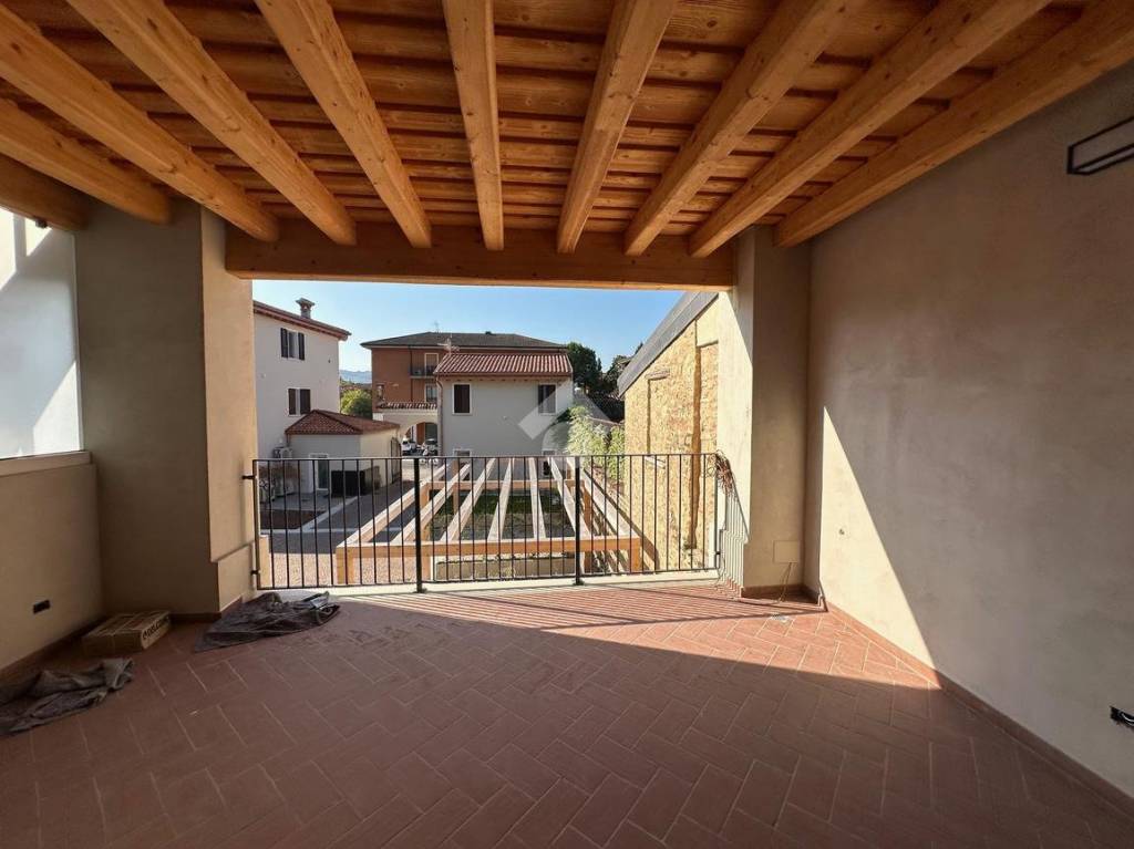 appartamento in vendita a Brescia in zona Mompiano