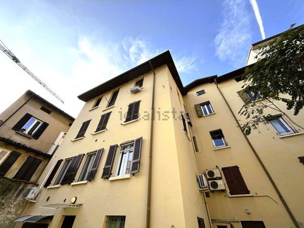 appartamento in vendita a Brescia in zona Volta
