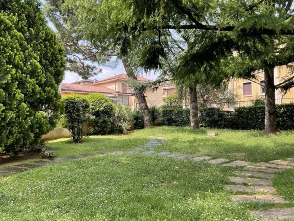appartamento in vendita a Brescia in zona Crocifissa di Rosa