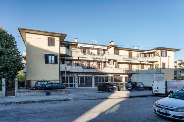 casa semindipendente in vendita a Brescia in zona Quartiere Primo Maggio