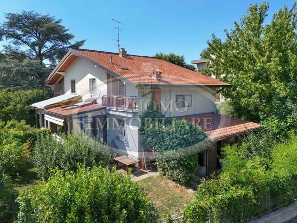 casa indipendente in vendita a Brescia in zona Borgo Trento