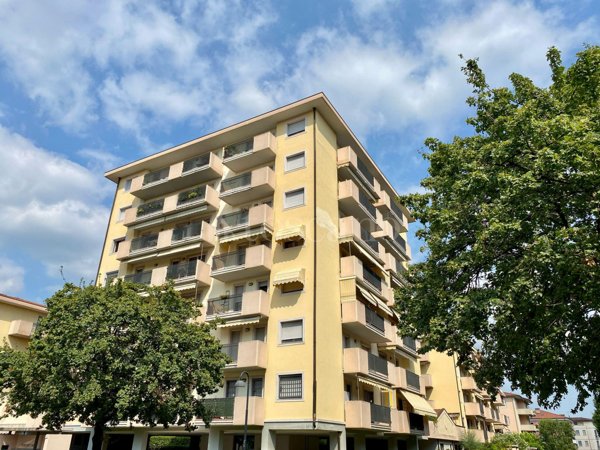 casa indipendente in vendita a Brescia in zona Porta Milano