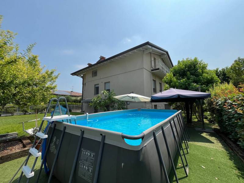 appartamento in vendita a Brescia in zona Caionvico