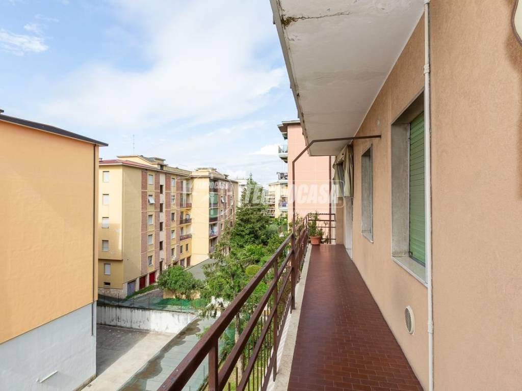 appartamento in vendita a Brescia in zona Fiumicello