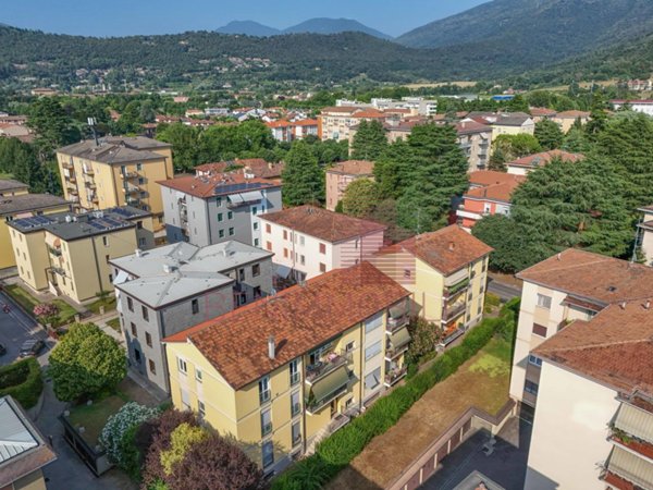 appartamento in vendita a Brescia in zona Mompiano