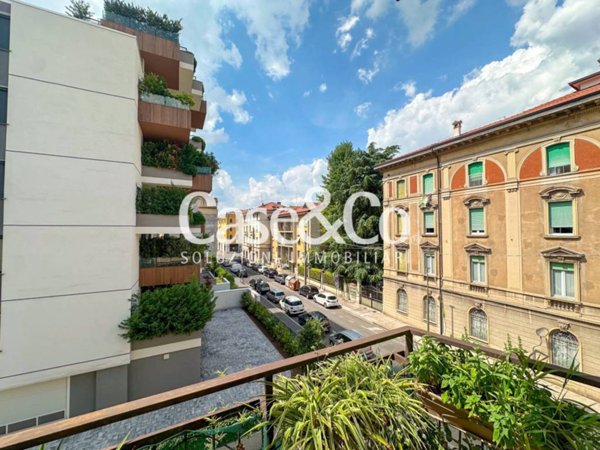 appartamento in vendita a Brescia in zona Volta