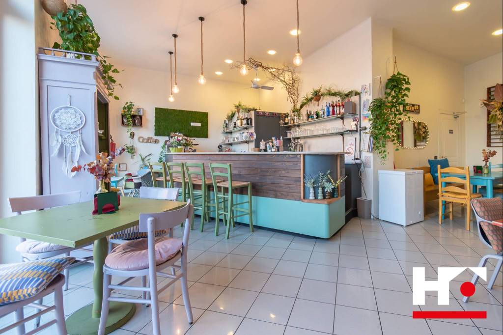negozio in vendita a Brescia in zona Quartiere Primo Maggio