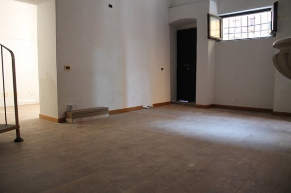 negozio in vendita a Brescia in zona Centro Storico