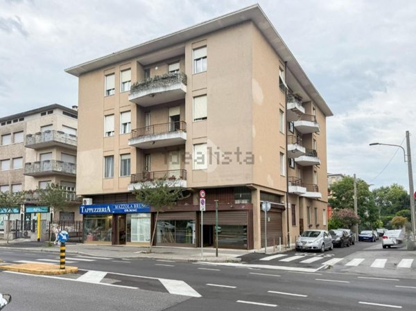 appartamento in vendita a Brescia in zona Porta Venezia