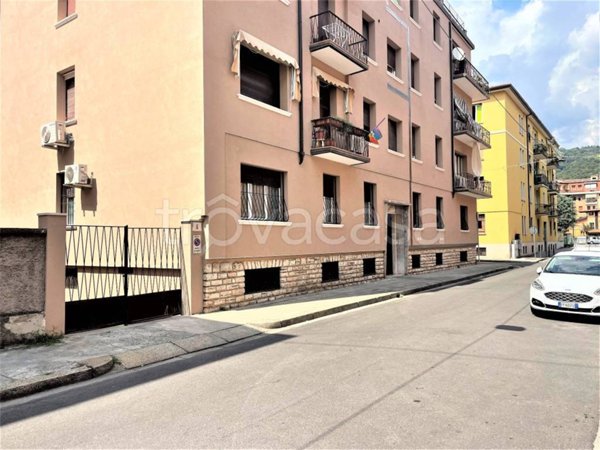appartamento in vendita a Brescia in zona Porta Venezia