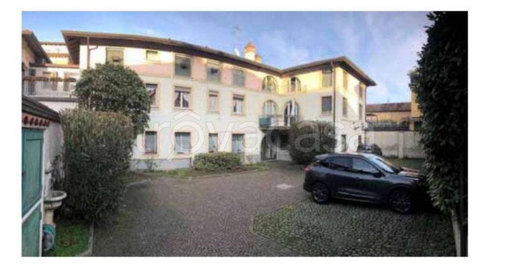 appartamento in vendita a Brescia in zona Crocifissa di Rosa