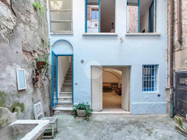 appartamento in vendita a Brescia in zona Centro Storico