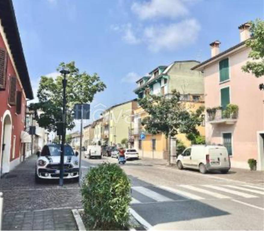 appartamento in vendita a Brescia in zona Fornaci