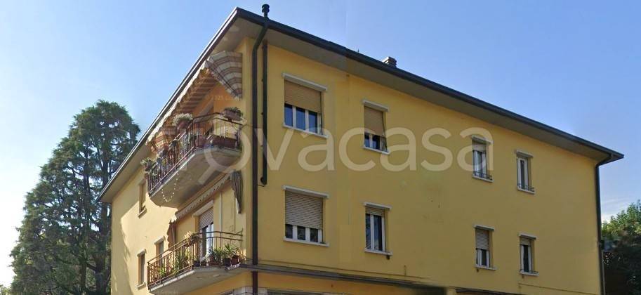 appartamento in vendita a Brescia in zona Villaggio Prealpino